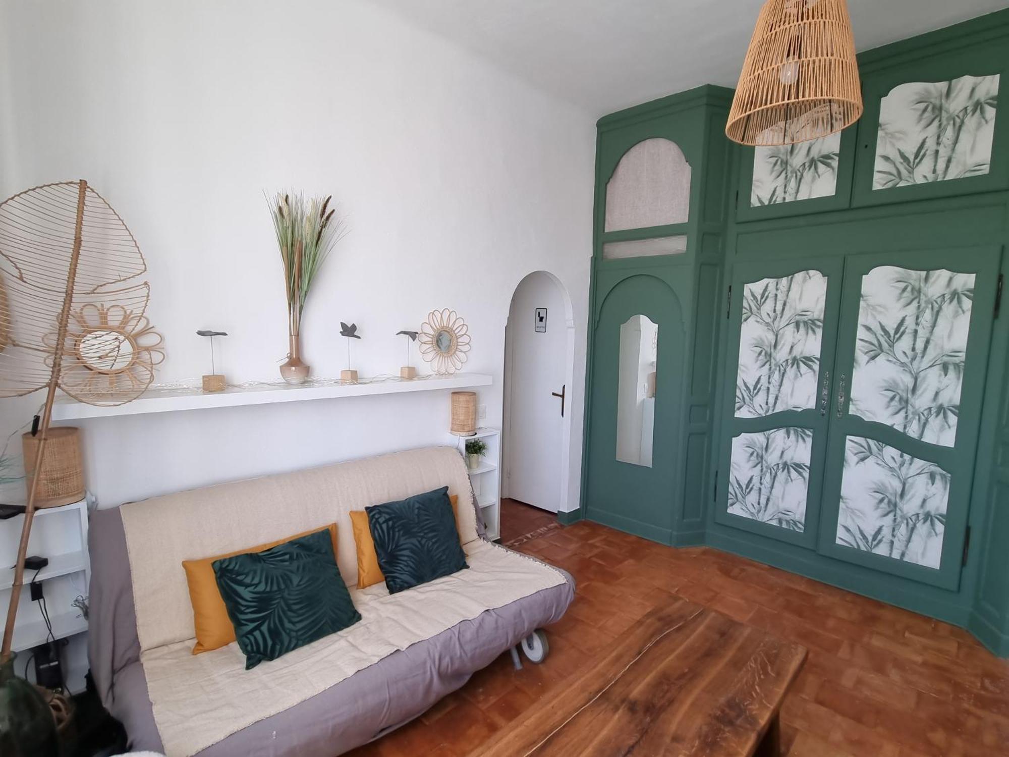 Au Fil De Soi Villa Saint-Julien-de-Peyrolas Eksteriør billede